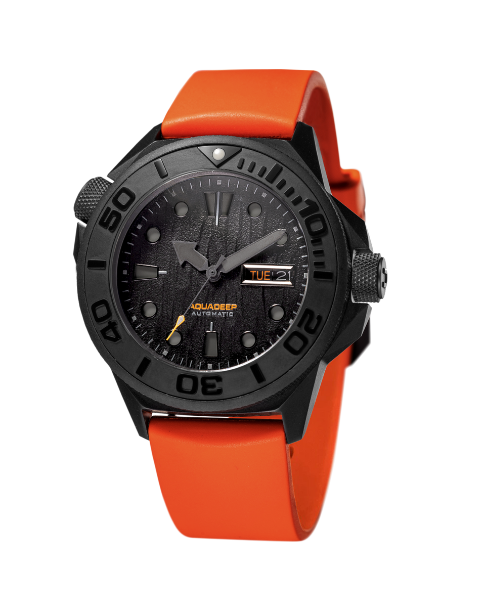 Aquadeep Submerge Automatic – UNDONE Aquadeep Submerge Automatic – UNDONE