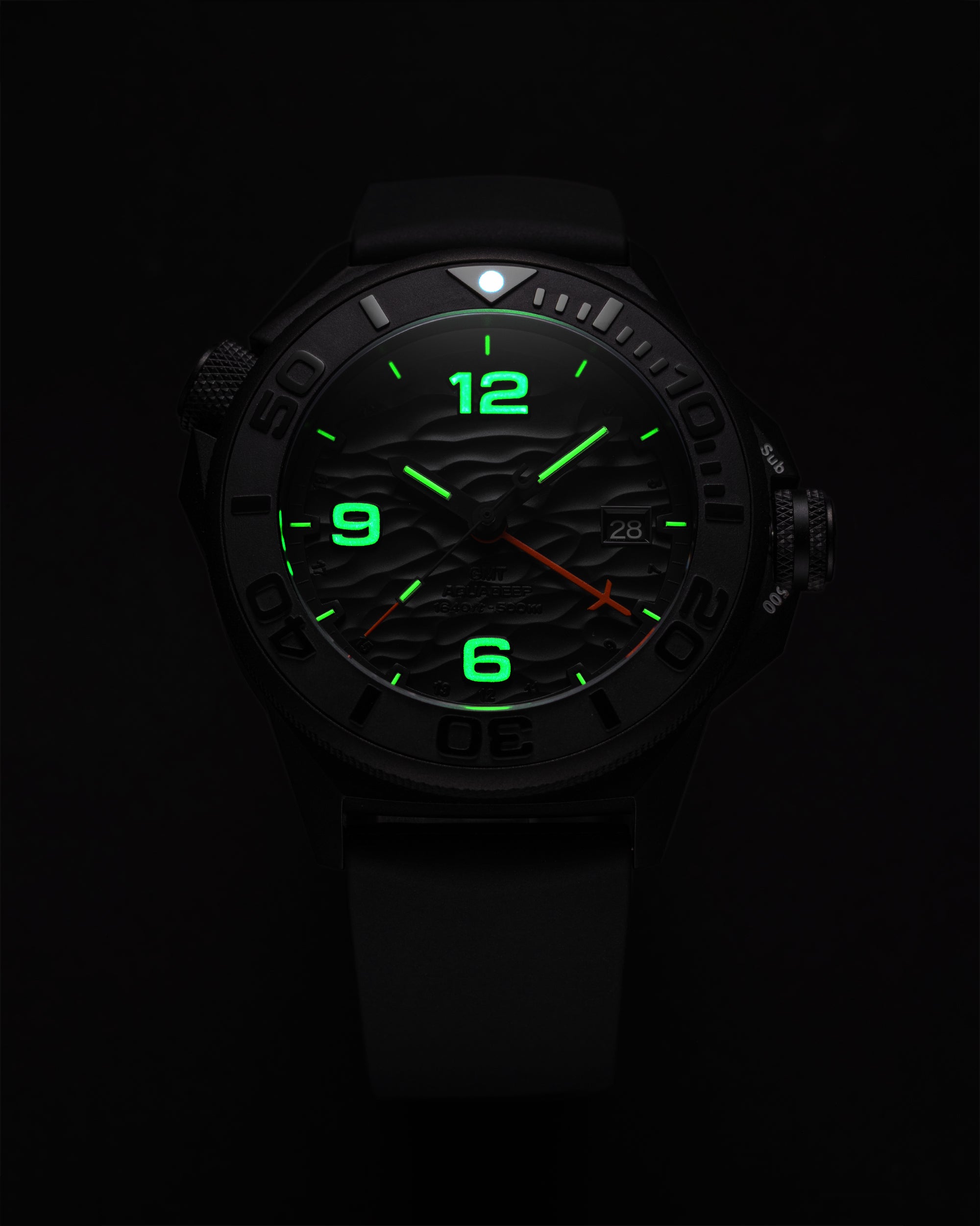 Aquadeep Trigalight GMT