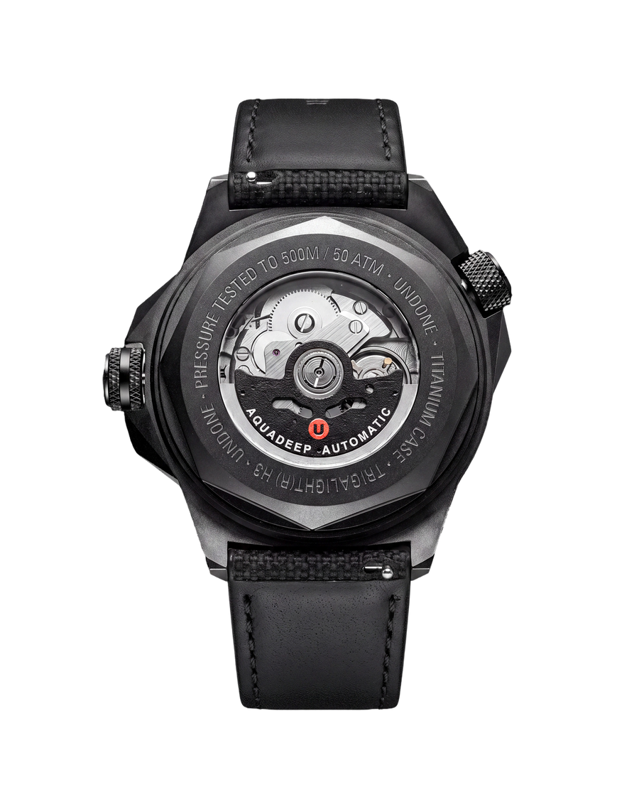 Aquadeep Trigalight GMT – UNDONE